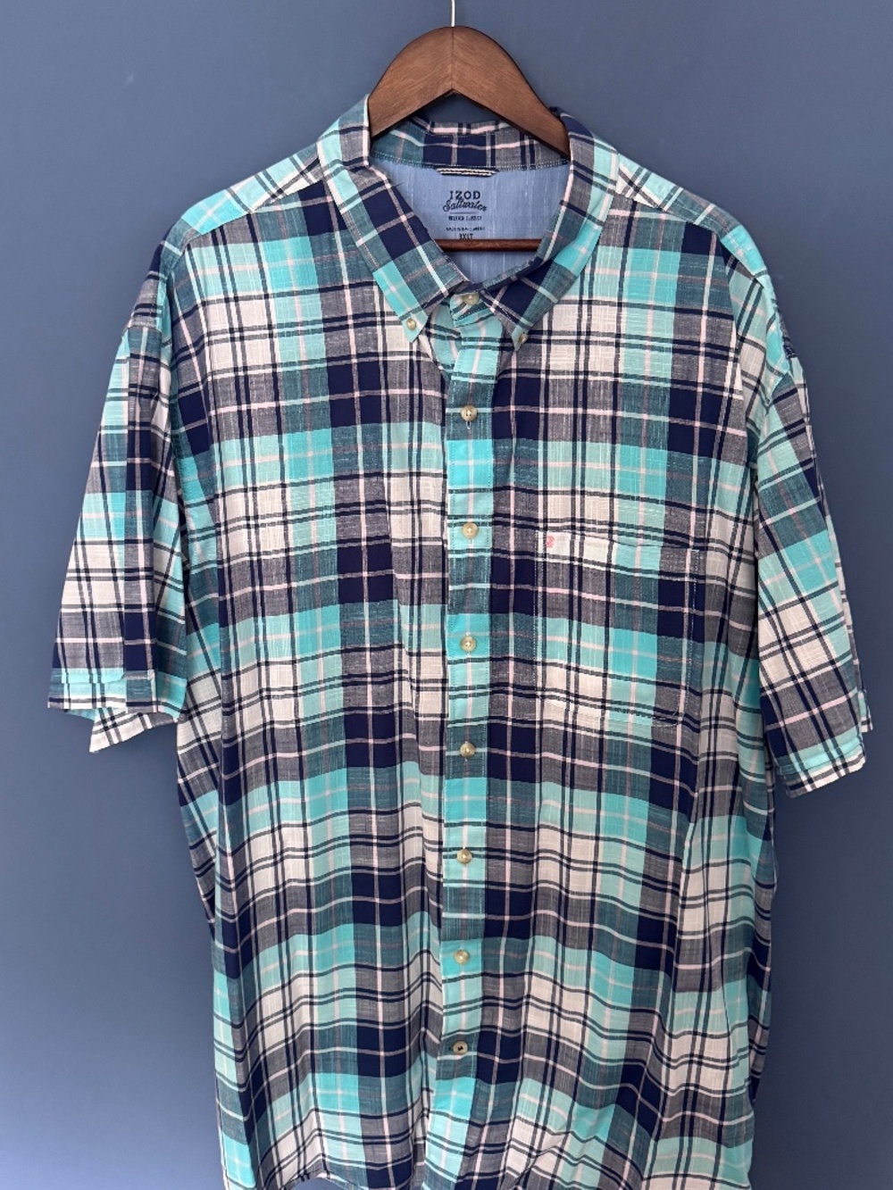 Izod Saltwater relaxed classics in EUC Size 3XLT